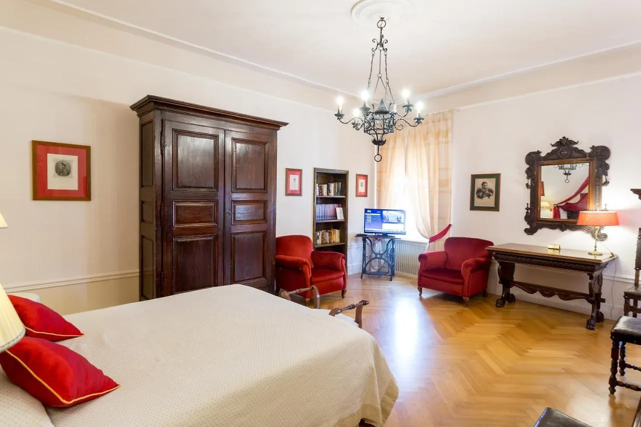 Palazzo Dalla Rosa Prati Parma 2*,