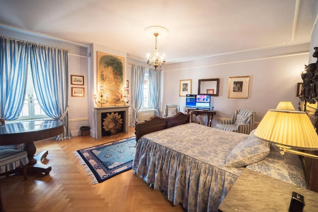 Palazzo Dalla Rosa Prati Parma Aparthotel